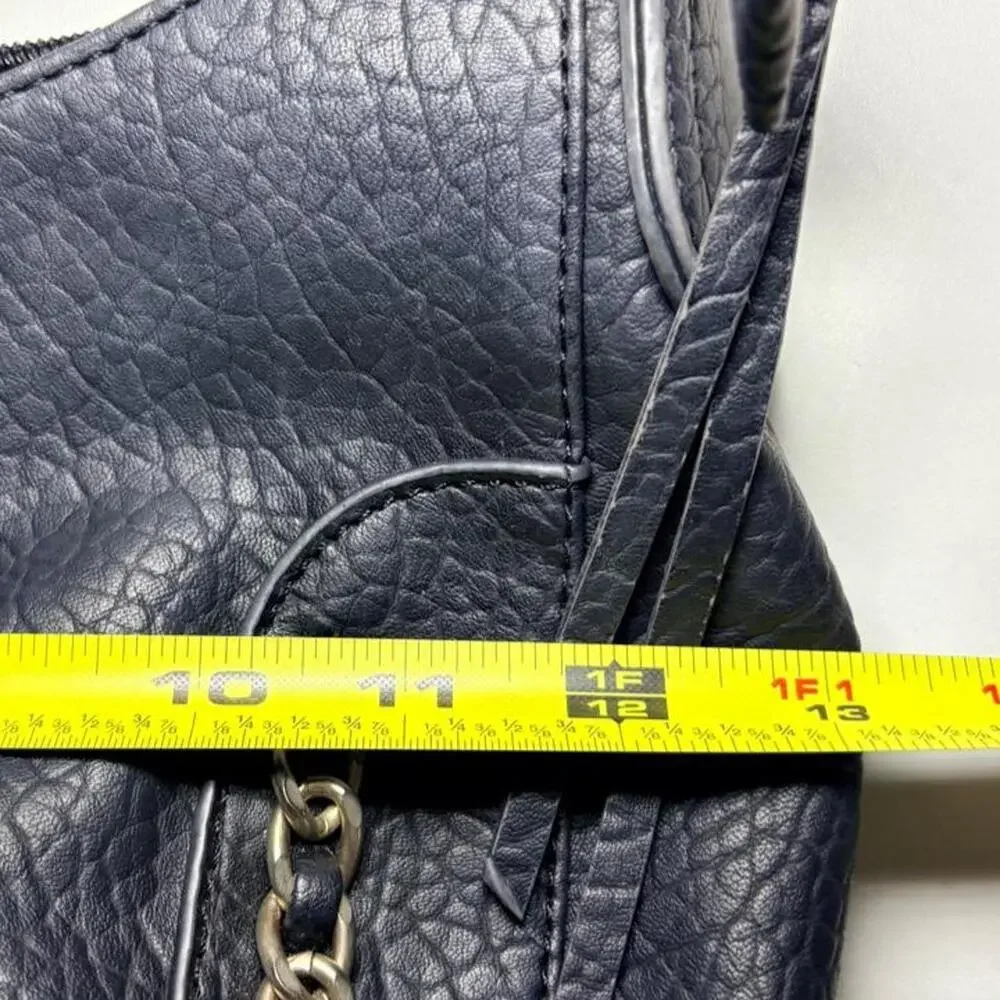 Minimalist everyday y2k casual chic
